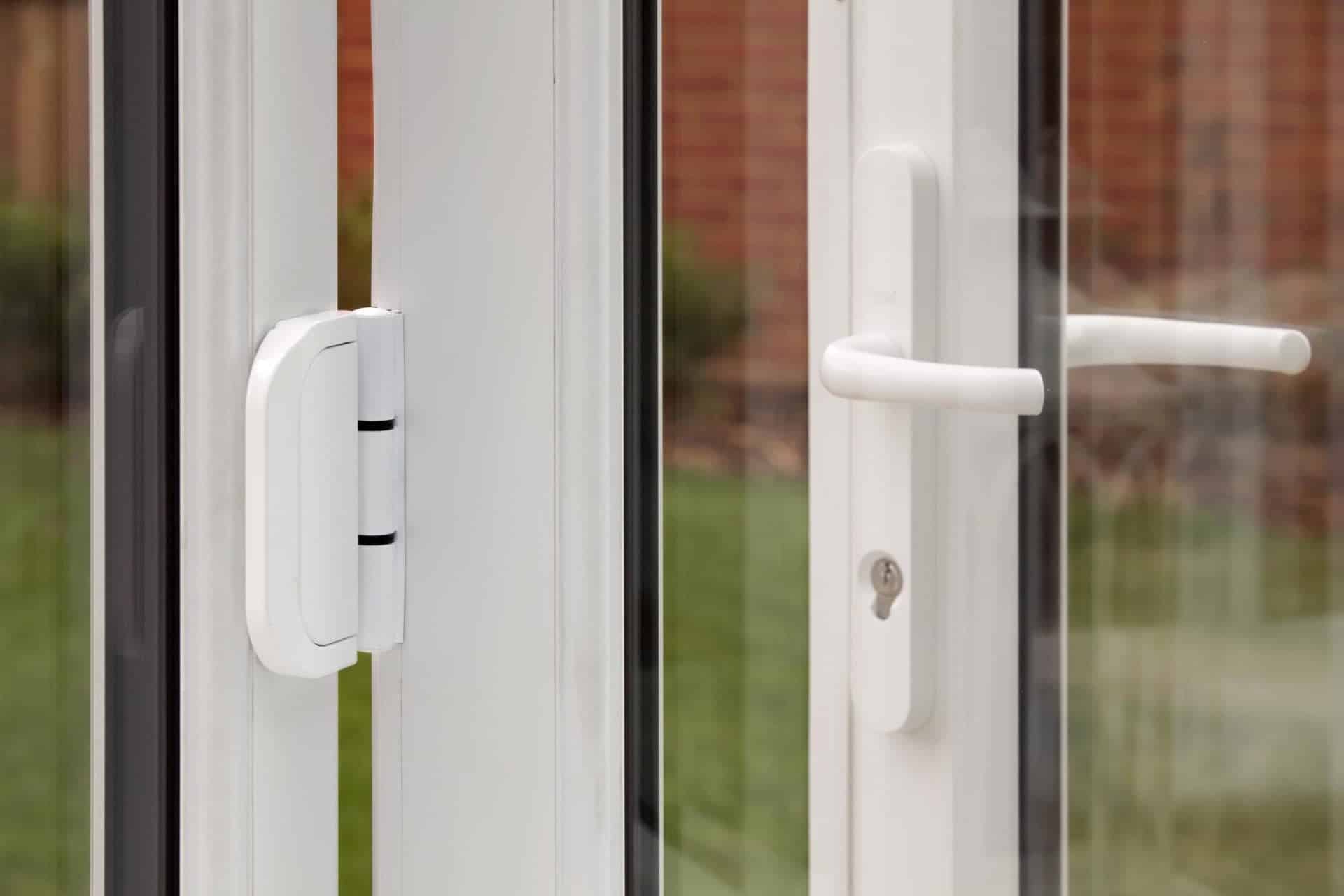 Improve the security of your bifold doors-img