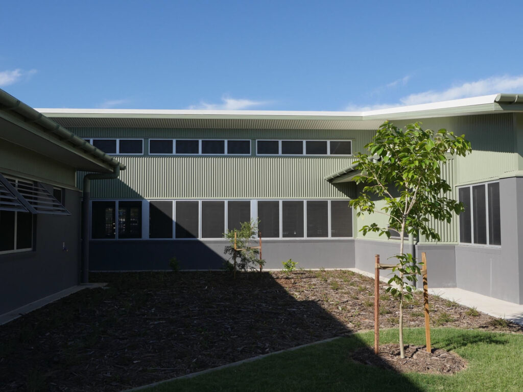 Crimsafe Windows Gold Coast 6 Crimsafe Window Screens On A Queensland Home