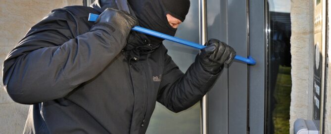 Security Mistakes Burglars Love – Do You Have These At Home? 13