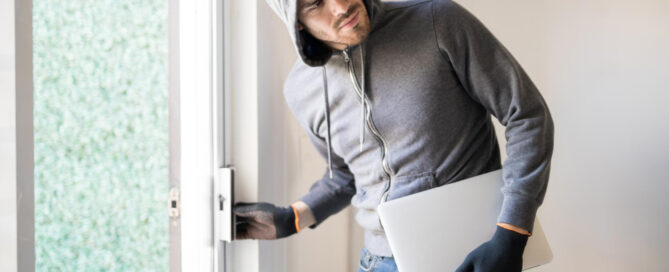 How A Simple Security Screen Can Prevent A Burglar From Entering Your Home In Just 5 Seconds 9 Simple Security Screen